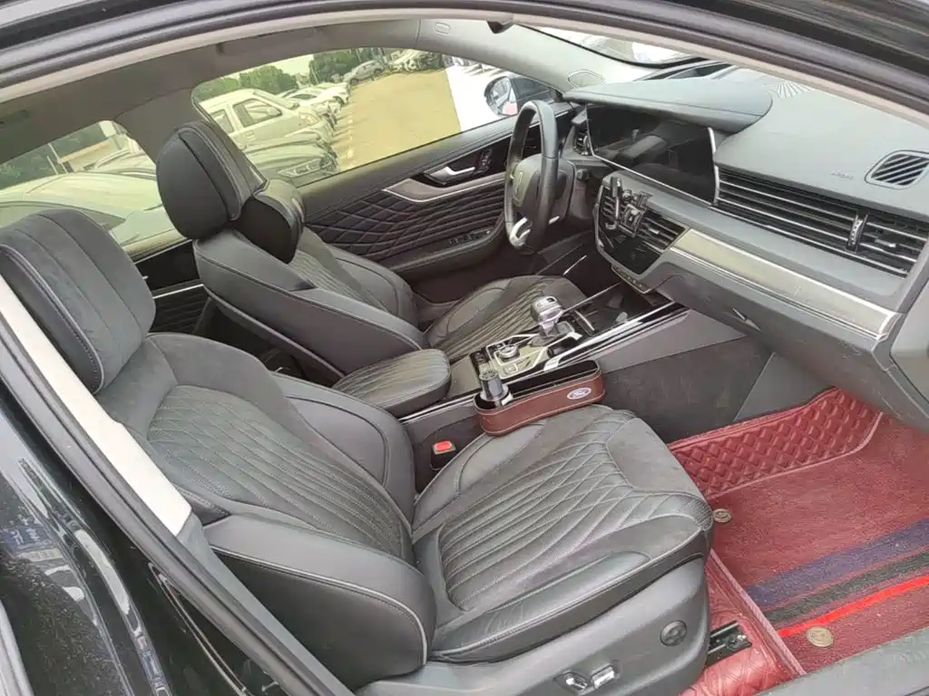 Hongqi HS5 2022 Facelift 2.0T Smart Flag Enjoyment Edition — фото 25
