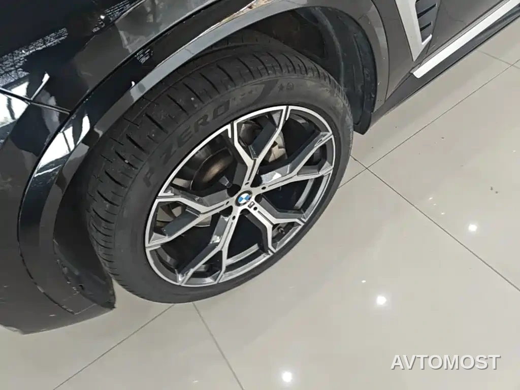 BMW X5 2023 xDrive 30Li Premium M Sport Package — фото 20
