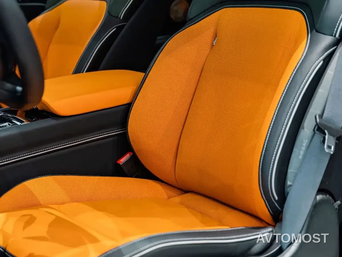 Rolls-Royce Spectre 2024 Standard Model — фото 11