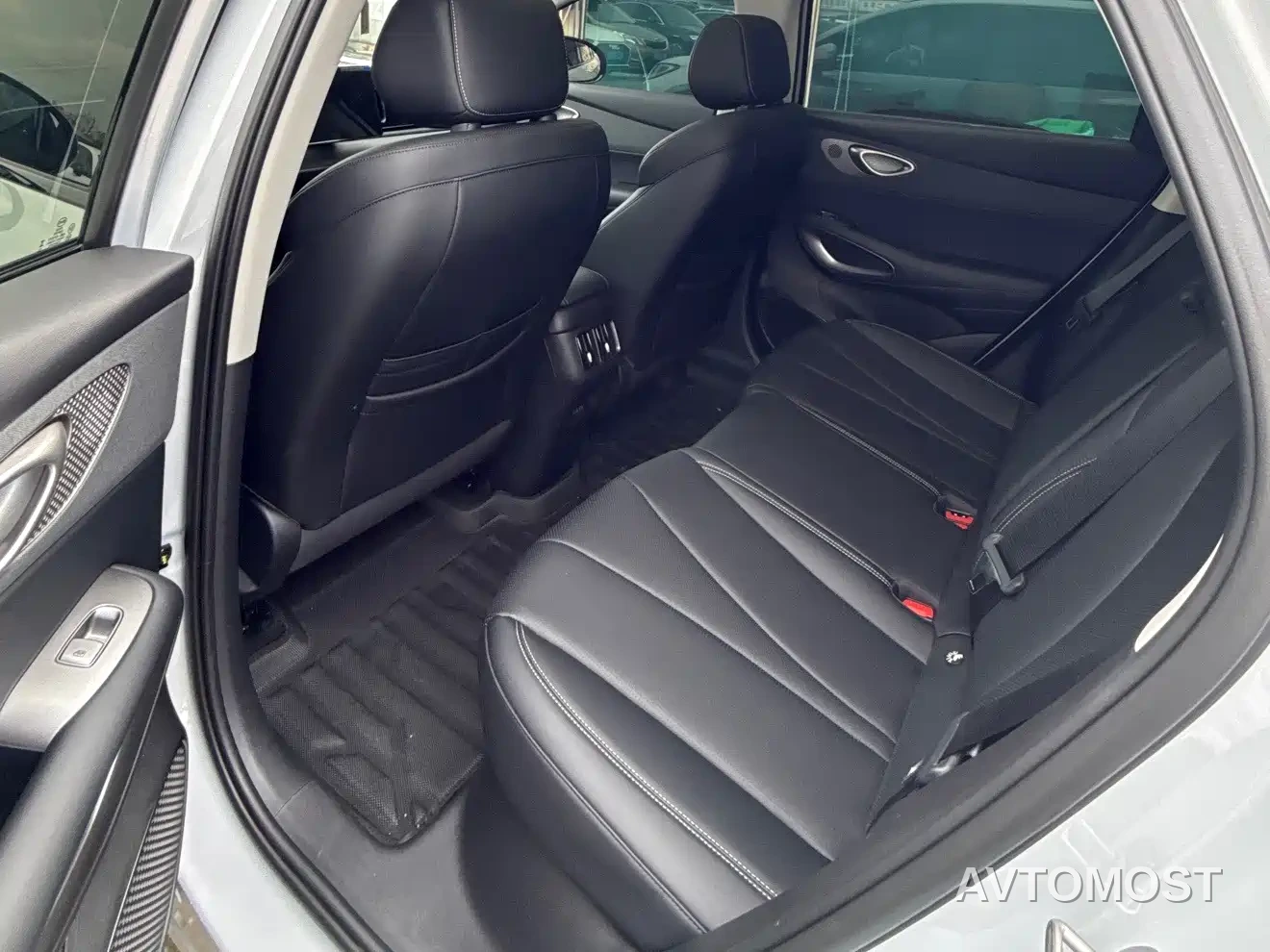 BYD Hai Shi 05 EV 2025 520KM Smart Navigation Edition — фото 15