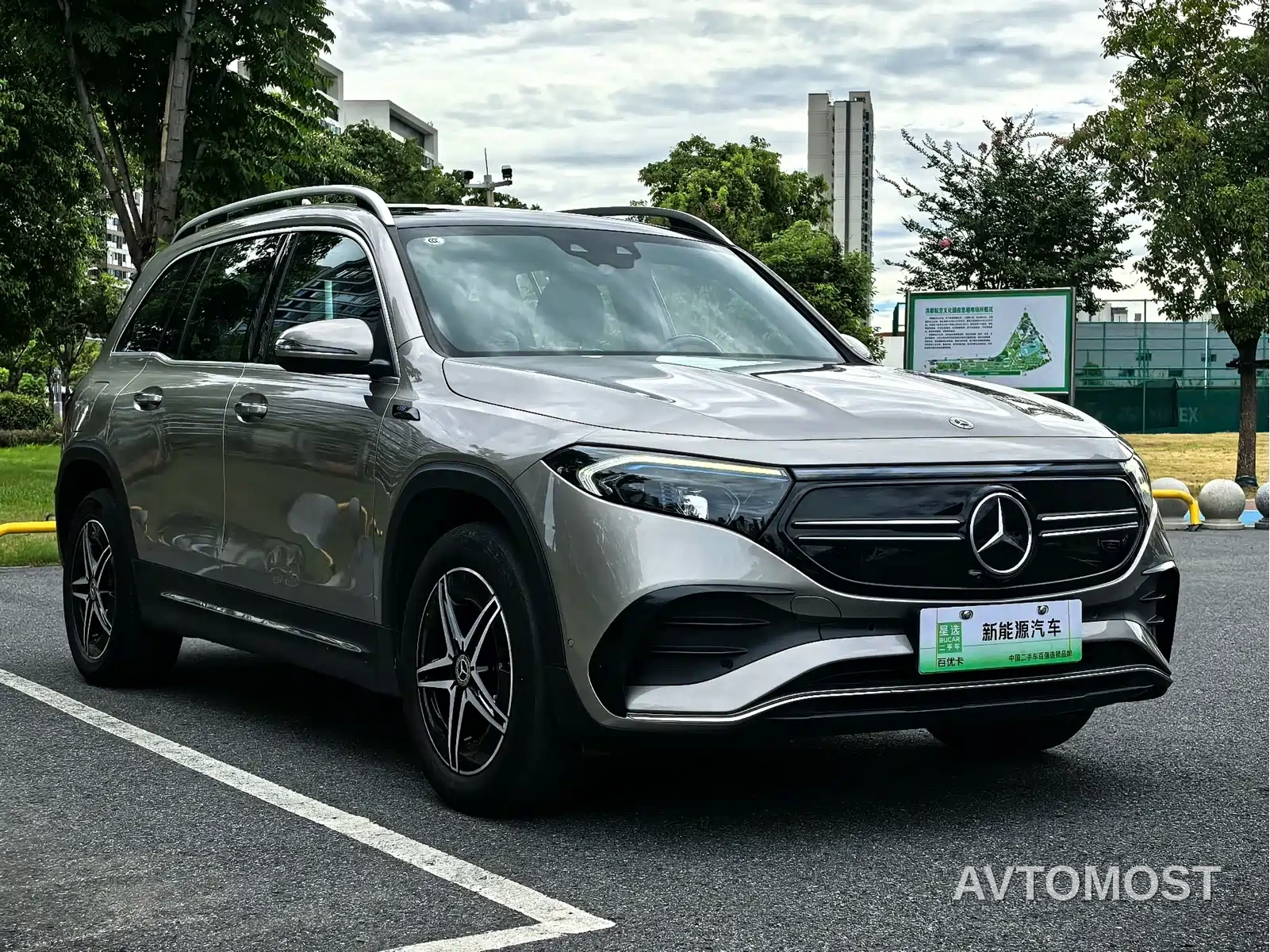 Mercedes-Benz EQB 2022 EQB 350 4MATIC Launch Special Edition — фото 3