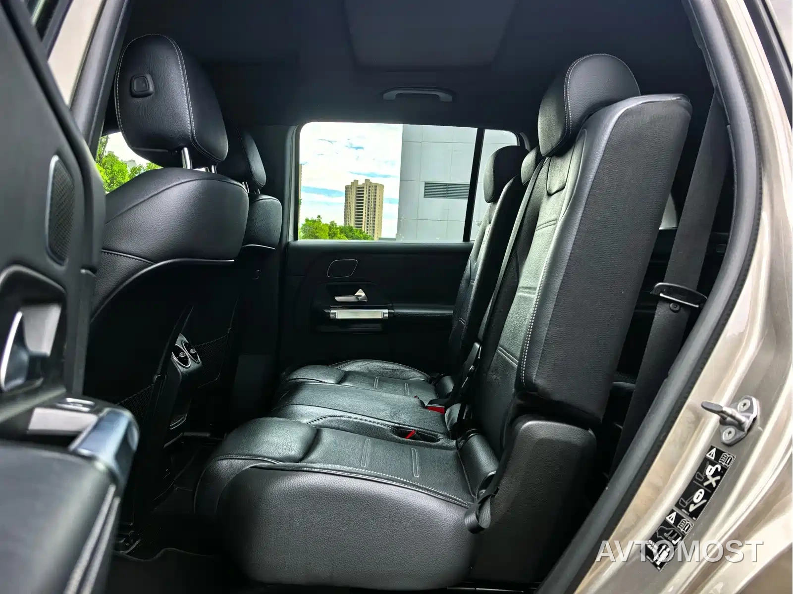 Mercedes-Benz EQB 2022 EQB 350 4MATIC Launch Special Edition — фото 6