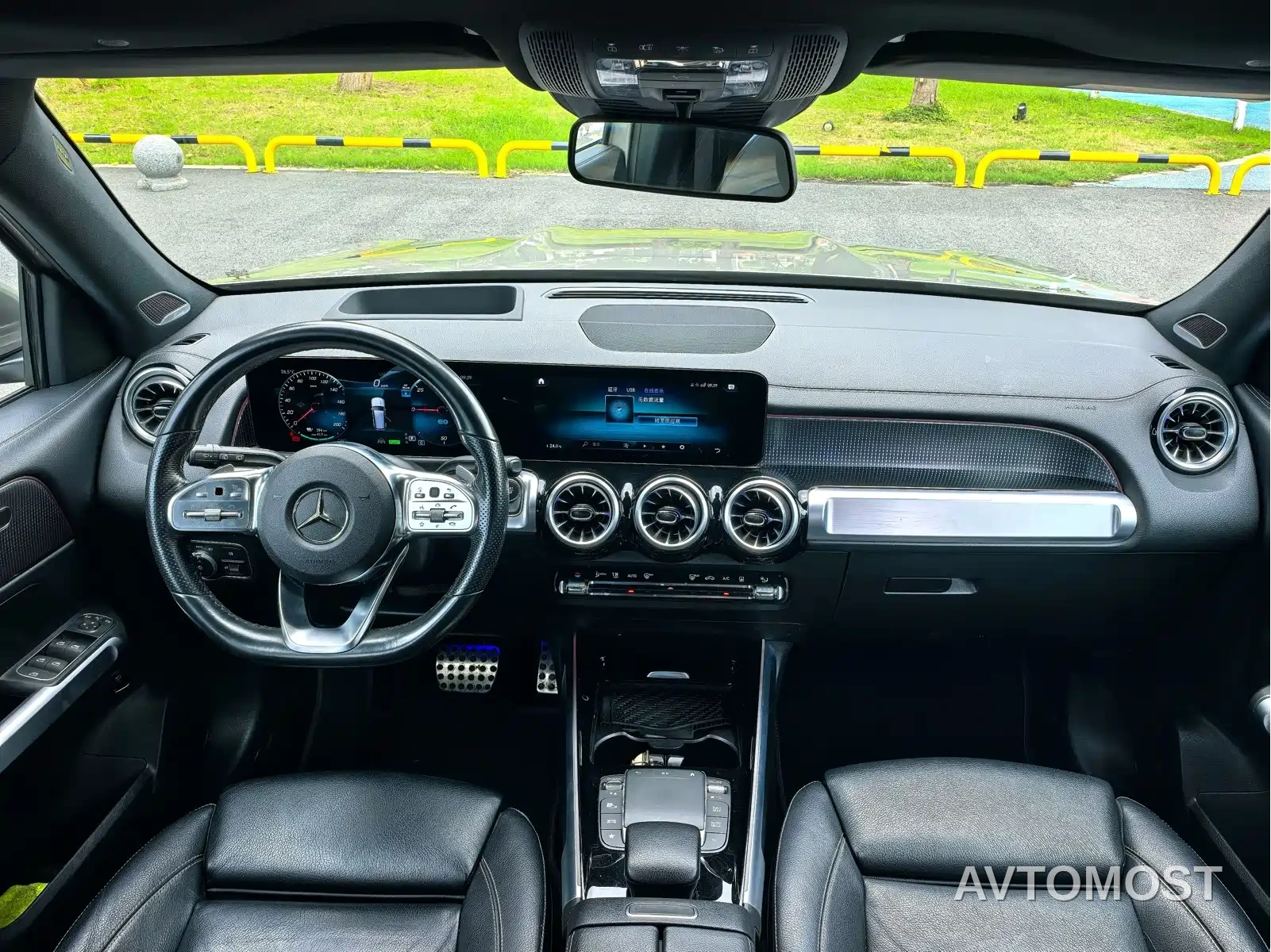 Mercedes-Benz EQB 2022 EQB 350 4MATIC Launch Special Edition — фото 9