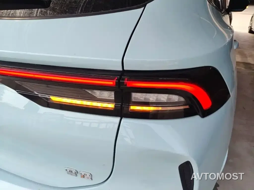 Dongfeng Fengxing Thunder 2023 Model 630 Ultra — фото 7