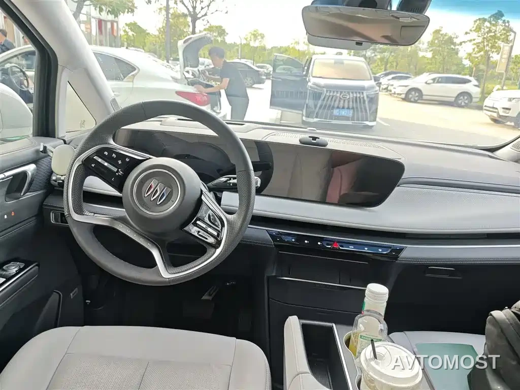 Buick GL8 2025 Land Honor Premium Edition — фото 8