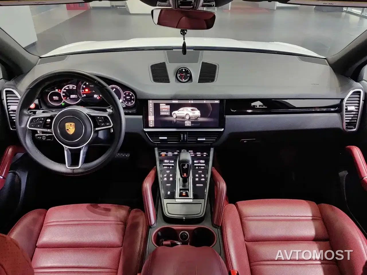 Porsche Cayenne 2022 Cayenne S 2.9T Platinum Edition — фото 16