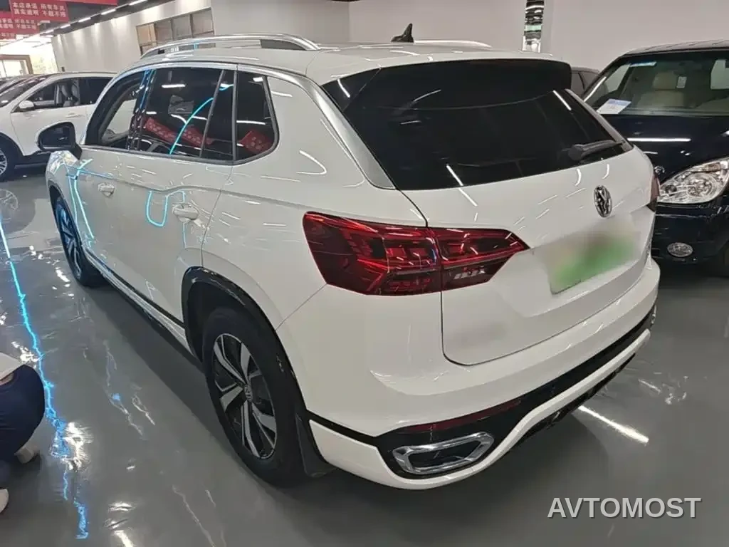 Volkswagen Tayron GTE Plug-in Hybrid 2020 Model 1.4T Luxury — фото 5