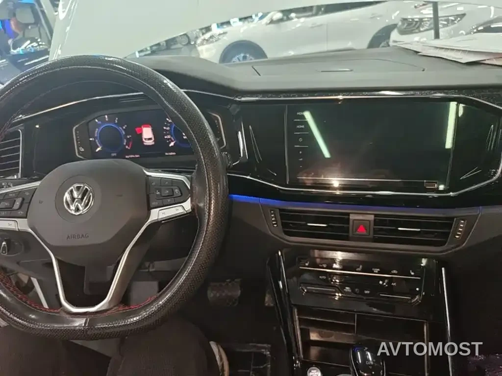 Volkswagen Tayron GTE Plug-in Hybrid 2020 Model 1.4T Luxury — фото 9