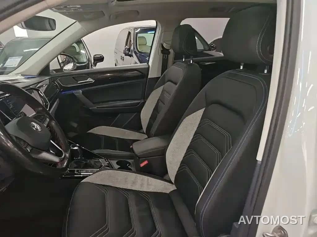 Volkswagen Tayron GTE Plug-in Hybrid 2020 Model 1.4T Luxury — фото 14