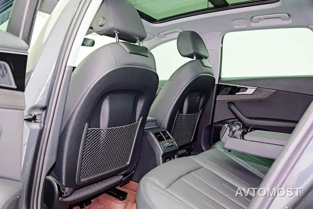 Audi A4 (Import) 2024 allroad quattro 45 TFSI — фото 19