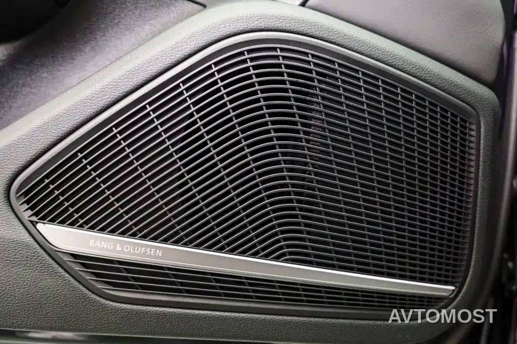 Audi A4 (Import) 2024 allroad quattro 45 TFSI — фото 20