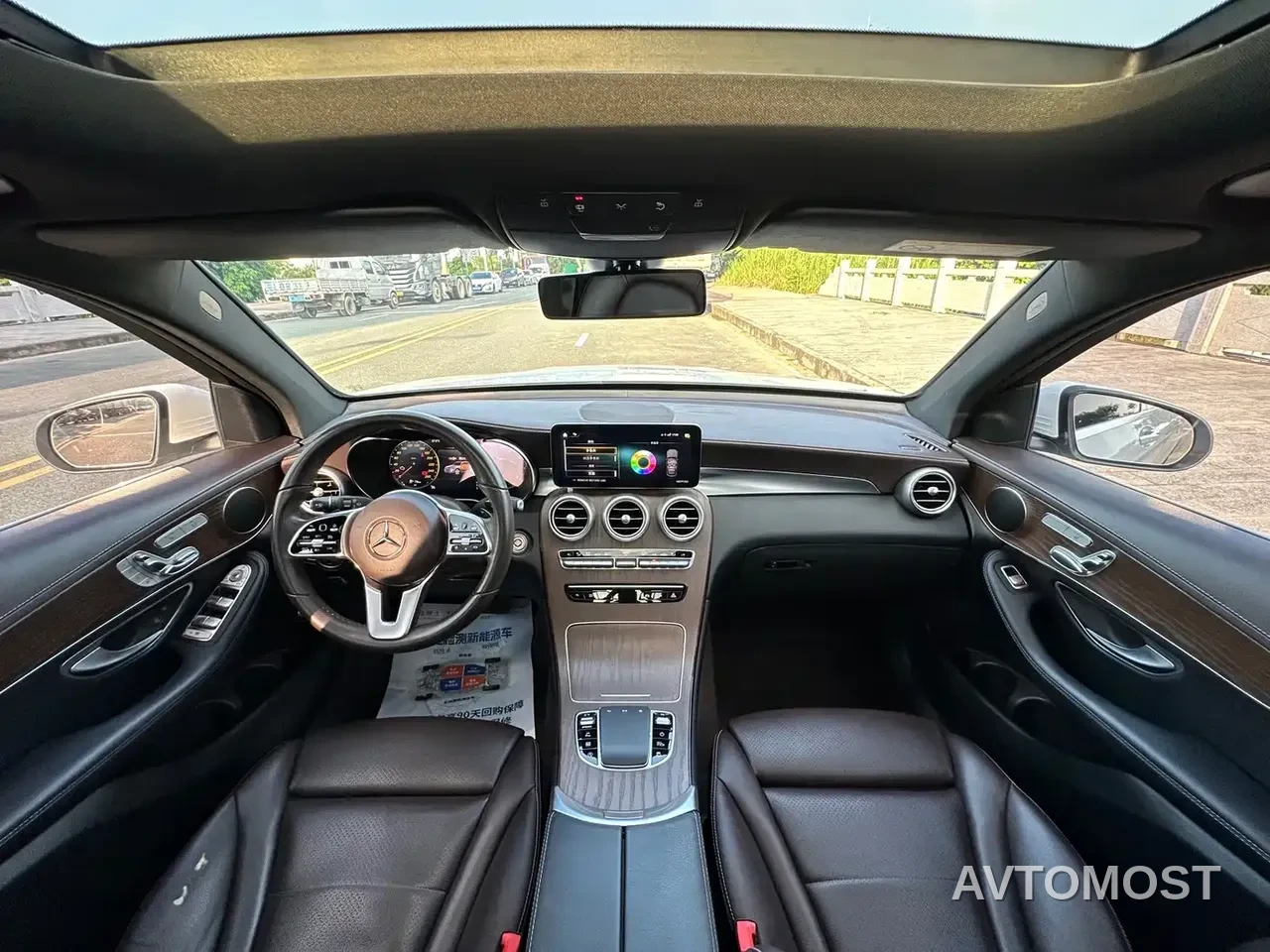 Mercedes-Benz GLC 2022 Facelift II GLC 260 L 4MATIC Luxury — фото 5