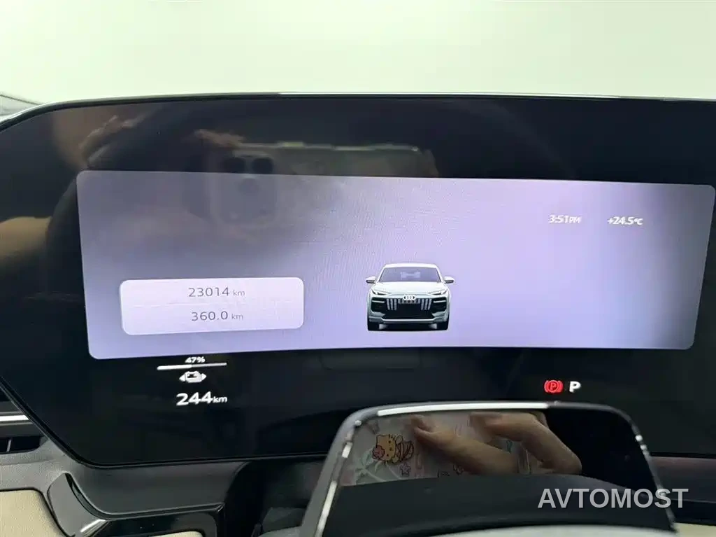 Audi Q6L Sportback e-tron 2025 Pioneer Navigation Edition — фото 8