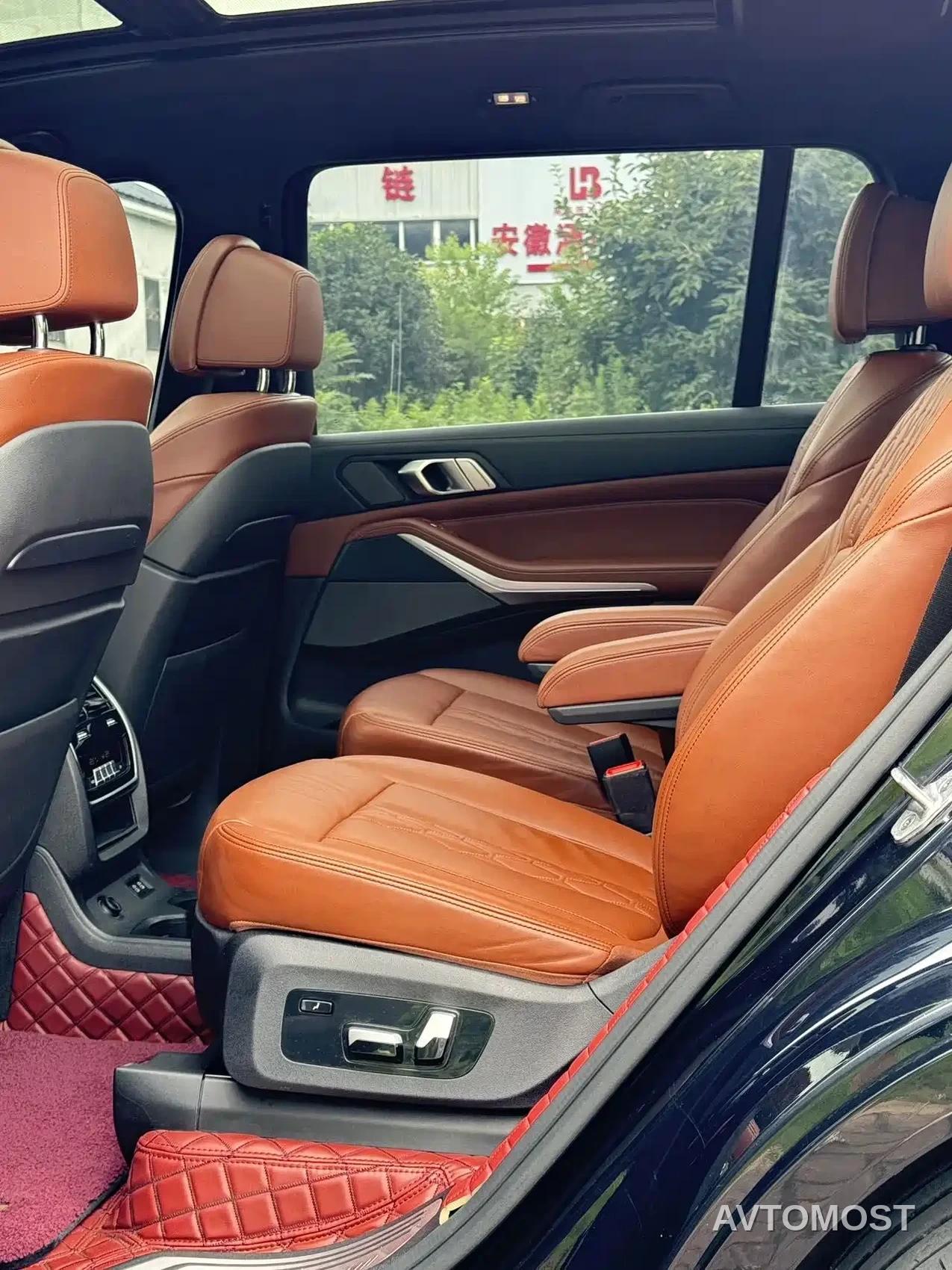 BMW X7 2020 xDrive40i Premium M Sport Package — фото 6