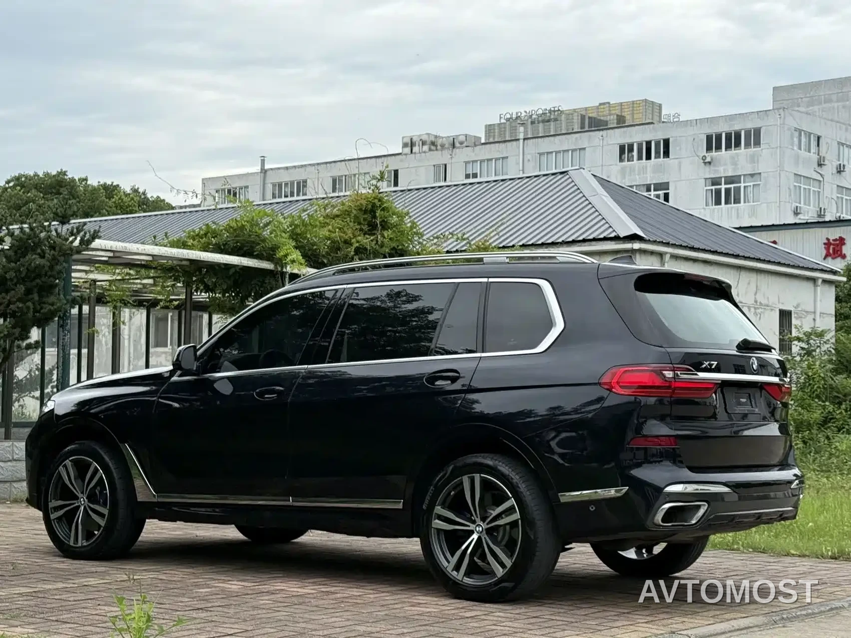 BMW X7 2020 xDrive40i Premium M Sport Package — фото 7