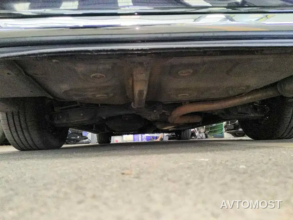 Toyota Vellfire 2021 Crown Hybrid 2.5L HV Supreme Edition — фото 10