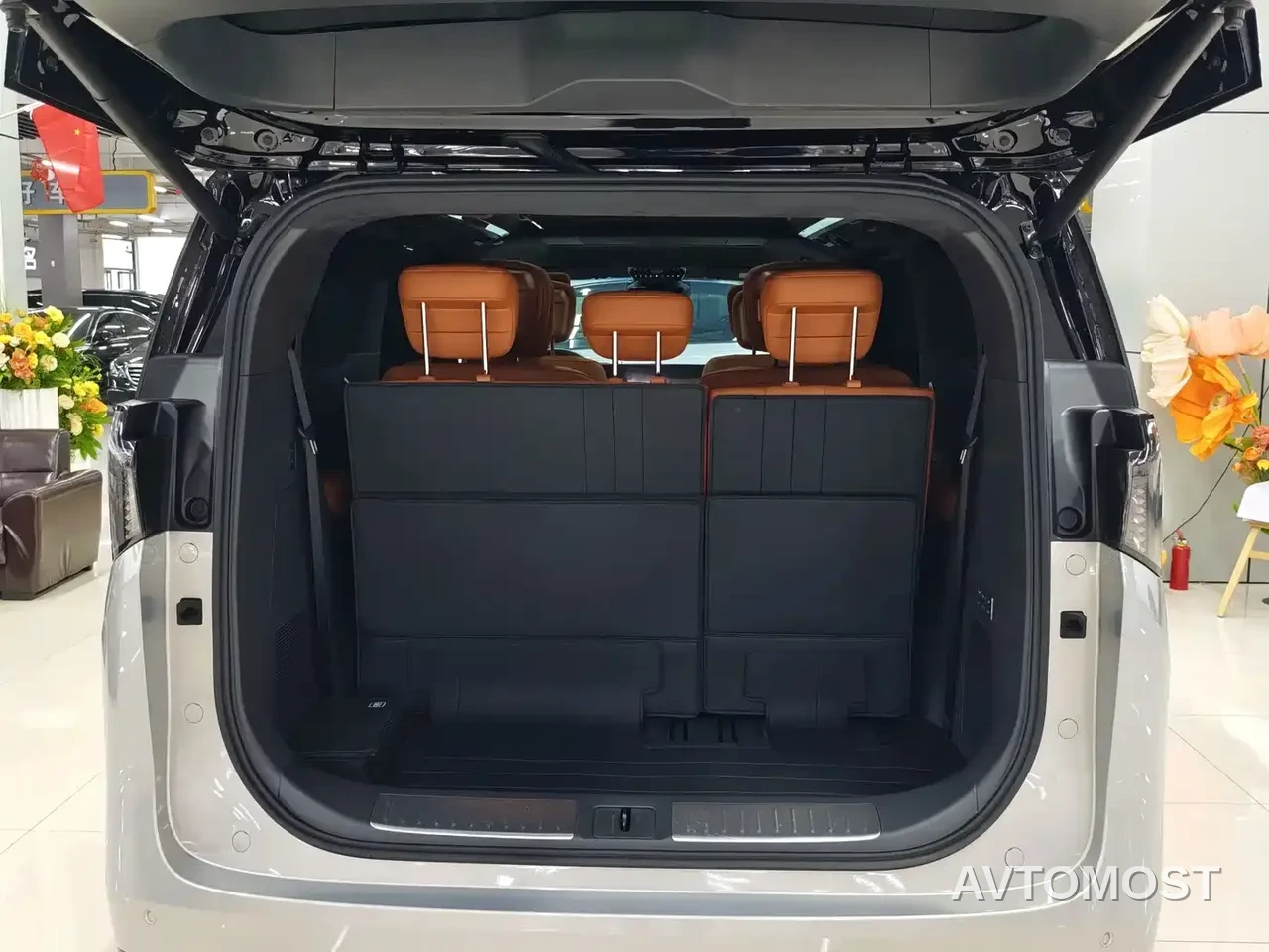 Buick Zhijing Shijia 2026 Model PHEV Base Version — фото 16