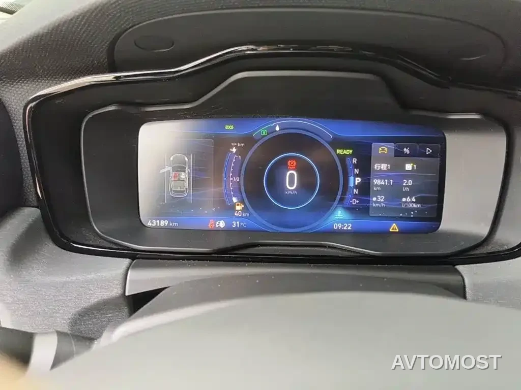 Lynk & Co 02 New Energy 2021 1.5T PHEV Pro — фото 4