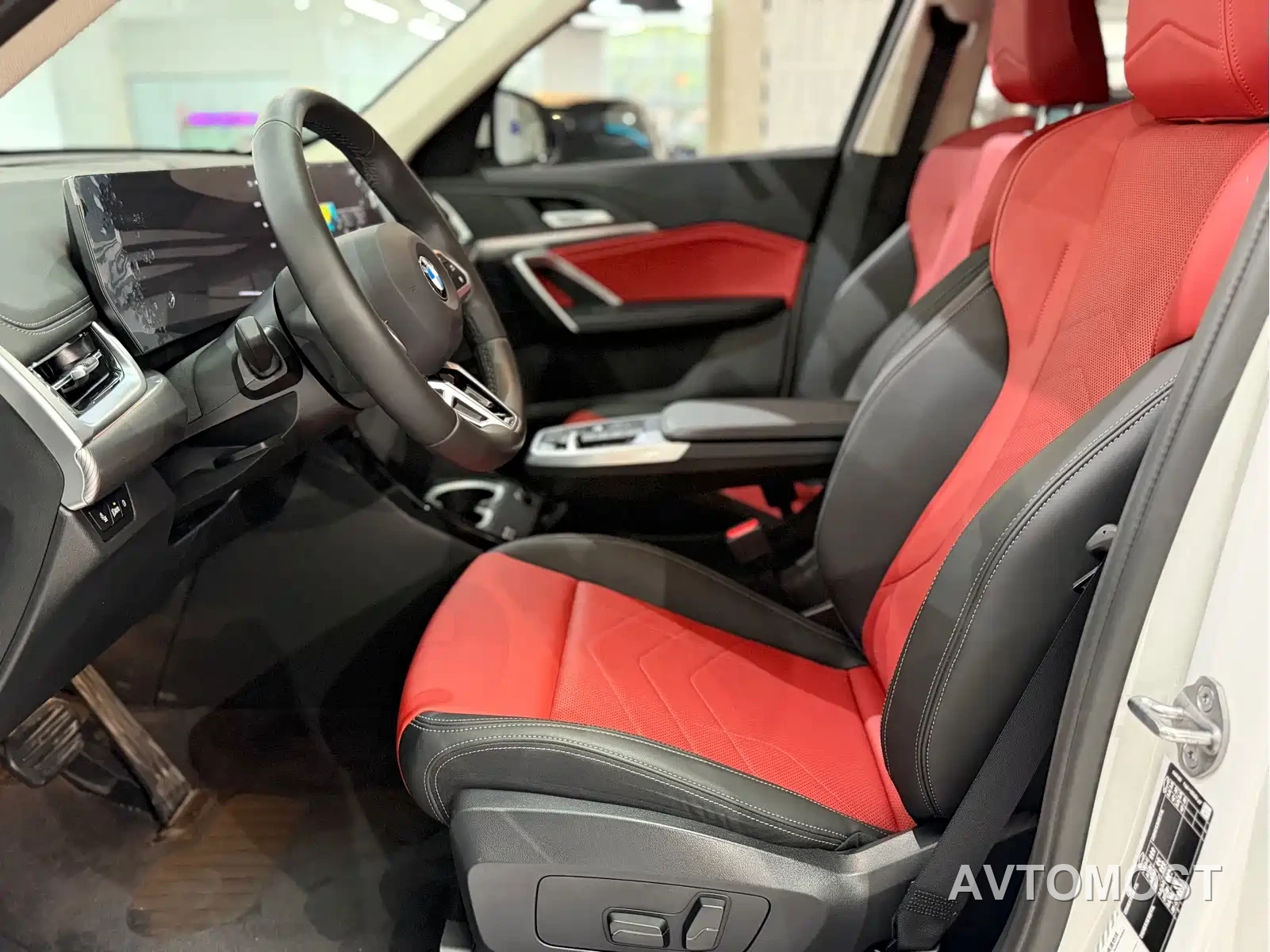 BMW X1 2023 sDrive25Li X Design Package — фото 4