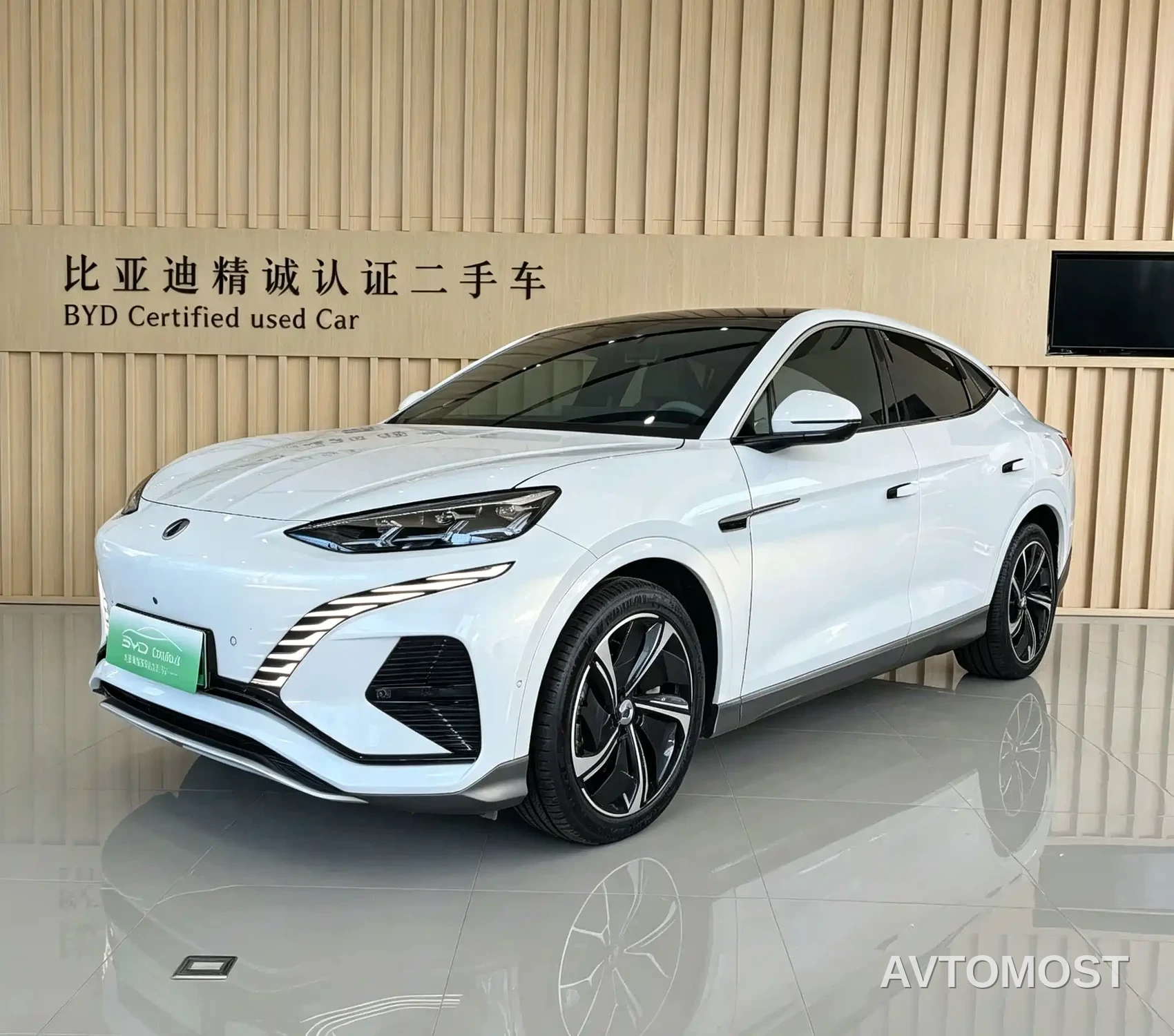 Denza N7 2023 Long Range Performance Max Edition — фото 1