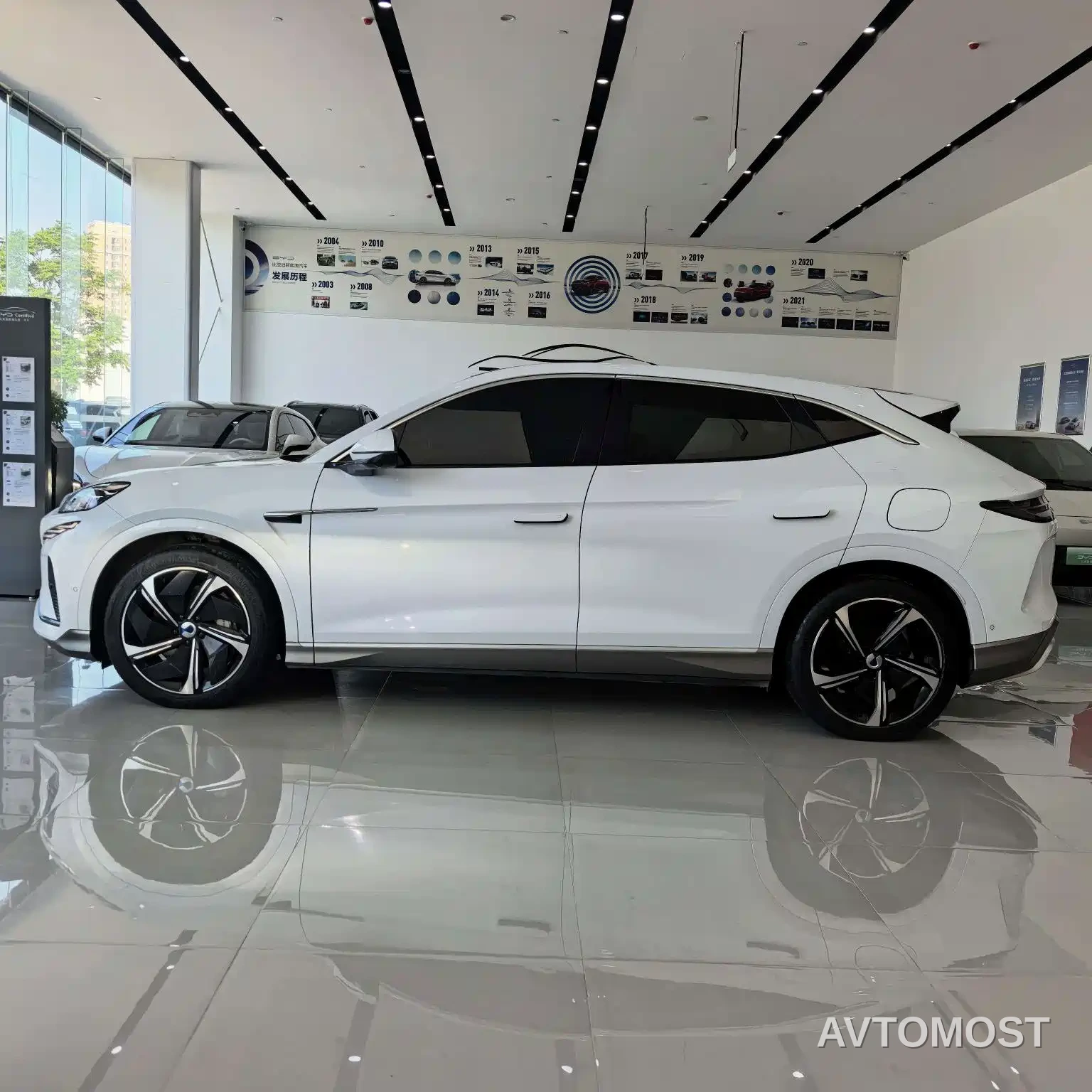 Denza N7 2023 Long Range Performance Max Edition — фото 7