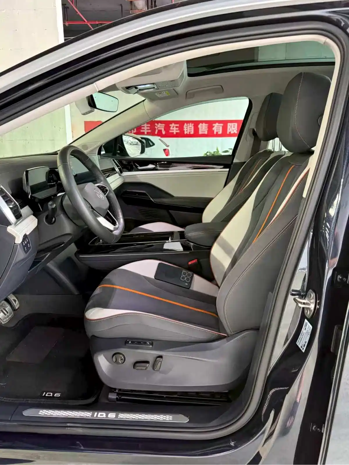 Volkswagen ID.6 CROZZ 2022 Long Range PRO Edition — фото 8