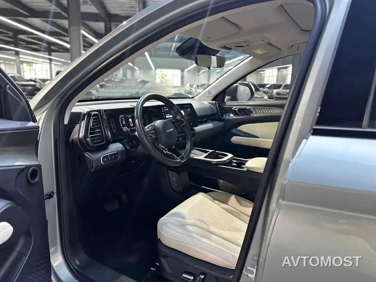Haval Xiaolong 2023 1.5L 110KM Pilot Edition — фото 6