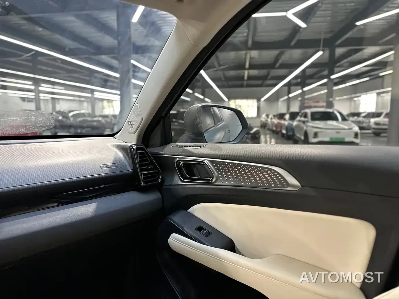 Haval Xiaolong 2023 1.5L 110KM Pilot Edition — фото 8