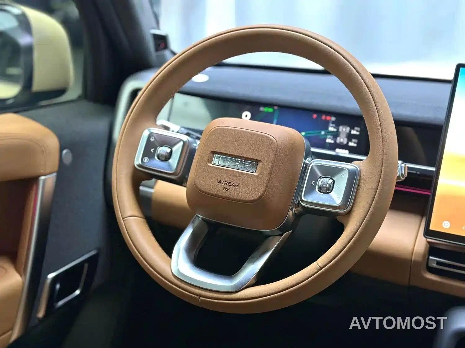iCAR V27 2026 200KM AWD Falcon 500 — фото 12