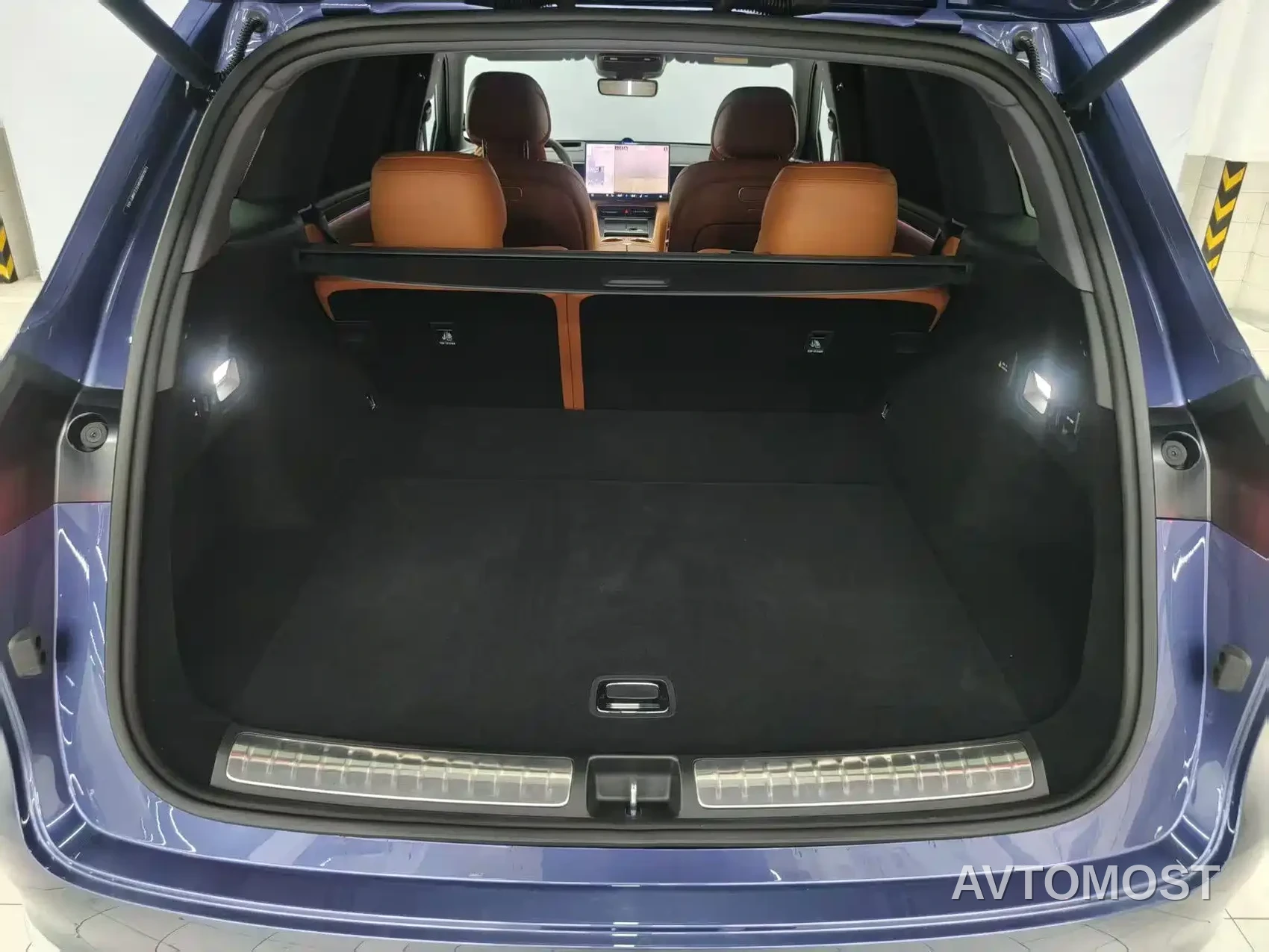 AITO M7 2026 Extended Range Ultra AWD 5-Seater — фото 18