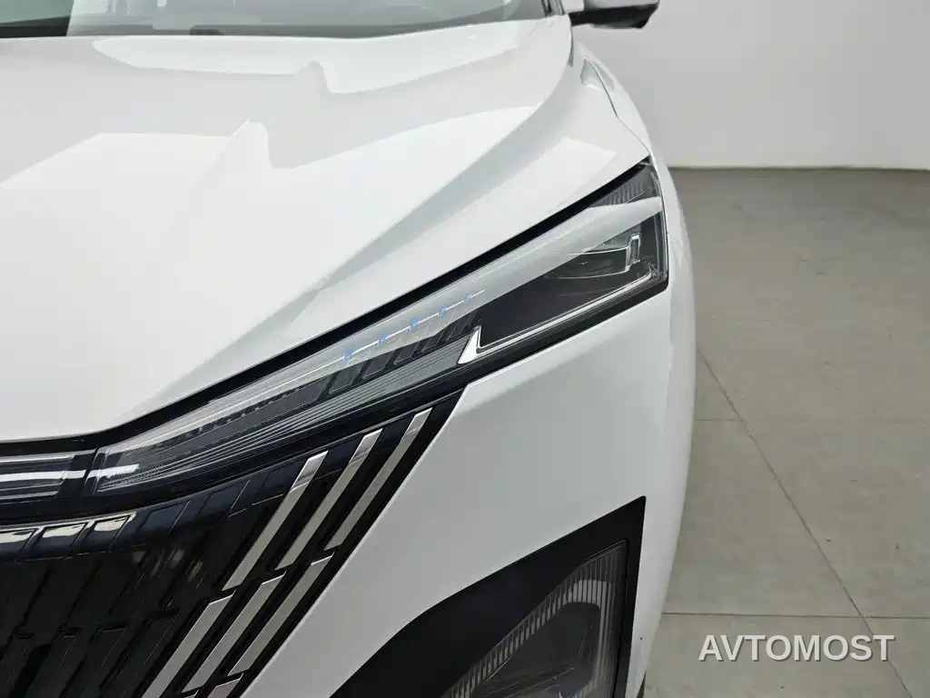Dongfeng Aeolus Haohan 2024 Glory Edition DH-i 1.5T Premium — фото 5