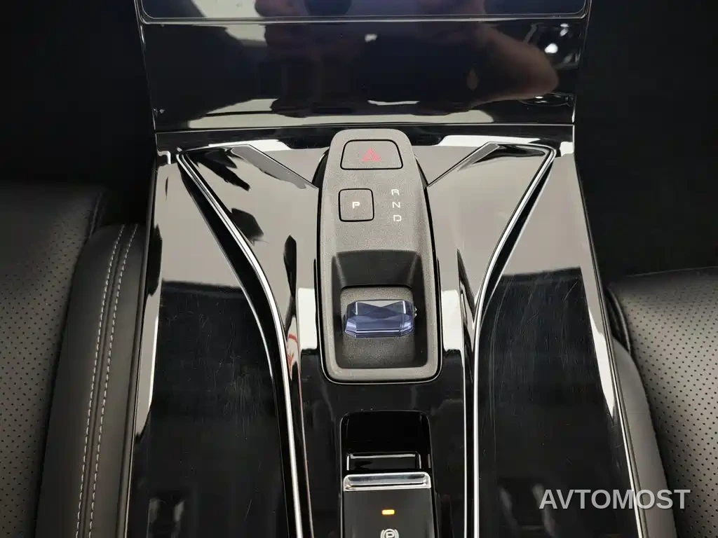 Dongfeng Aeolus Haohan 2024 Glory Edition DH-i 1.5T Premium — фото 10