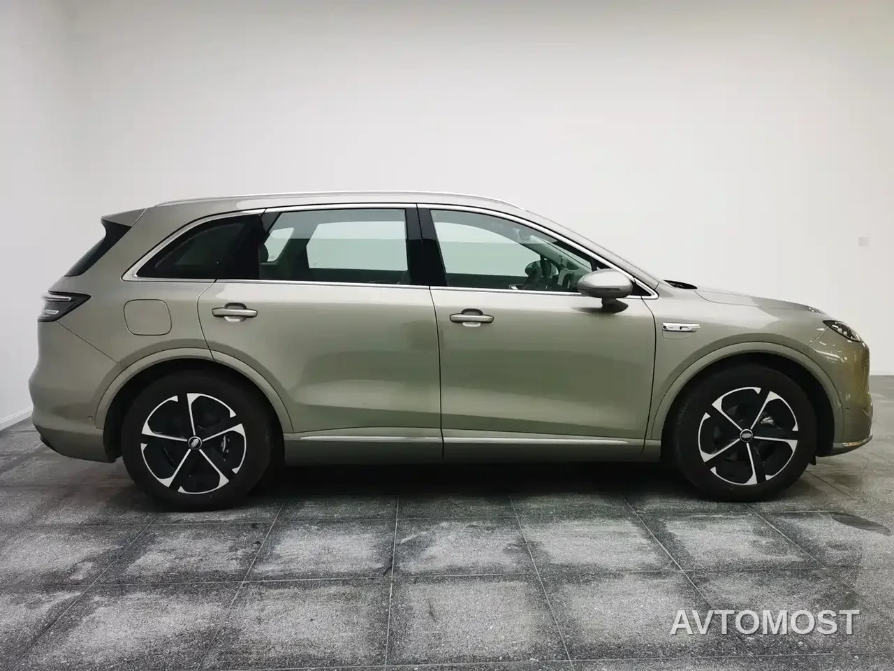 Shangjie SUV 2025 Model Extended Range Pro — фото 12