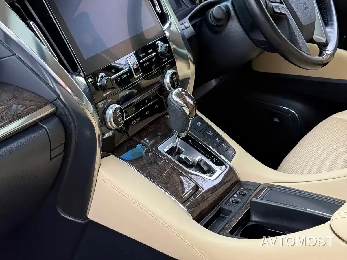 Toyota Alphard 2021 Hybrid 2.5L Premium — фото 11