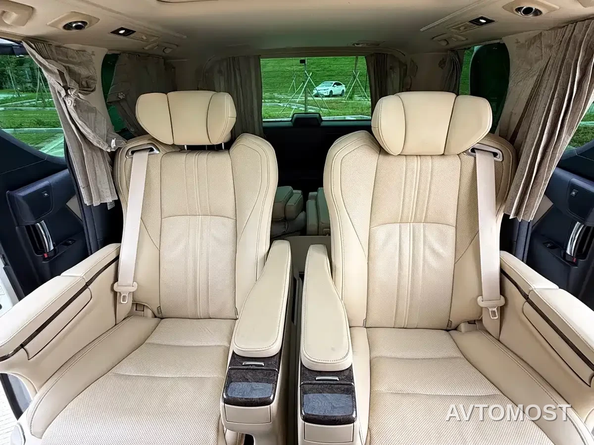 Toyota Alphard 2021 Hybrid 2.5L Premium — фото 17