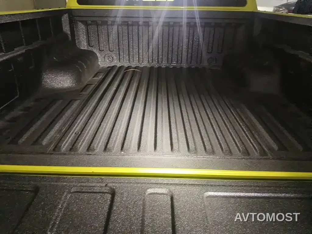 Nissan Frontier Pro PHEV 2026 Model 131KM 4WD Flagship Edition — фото 5