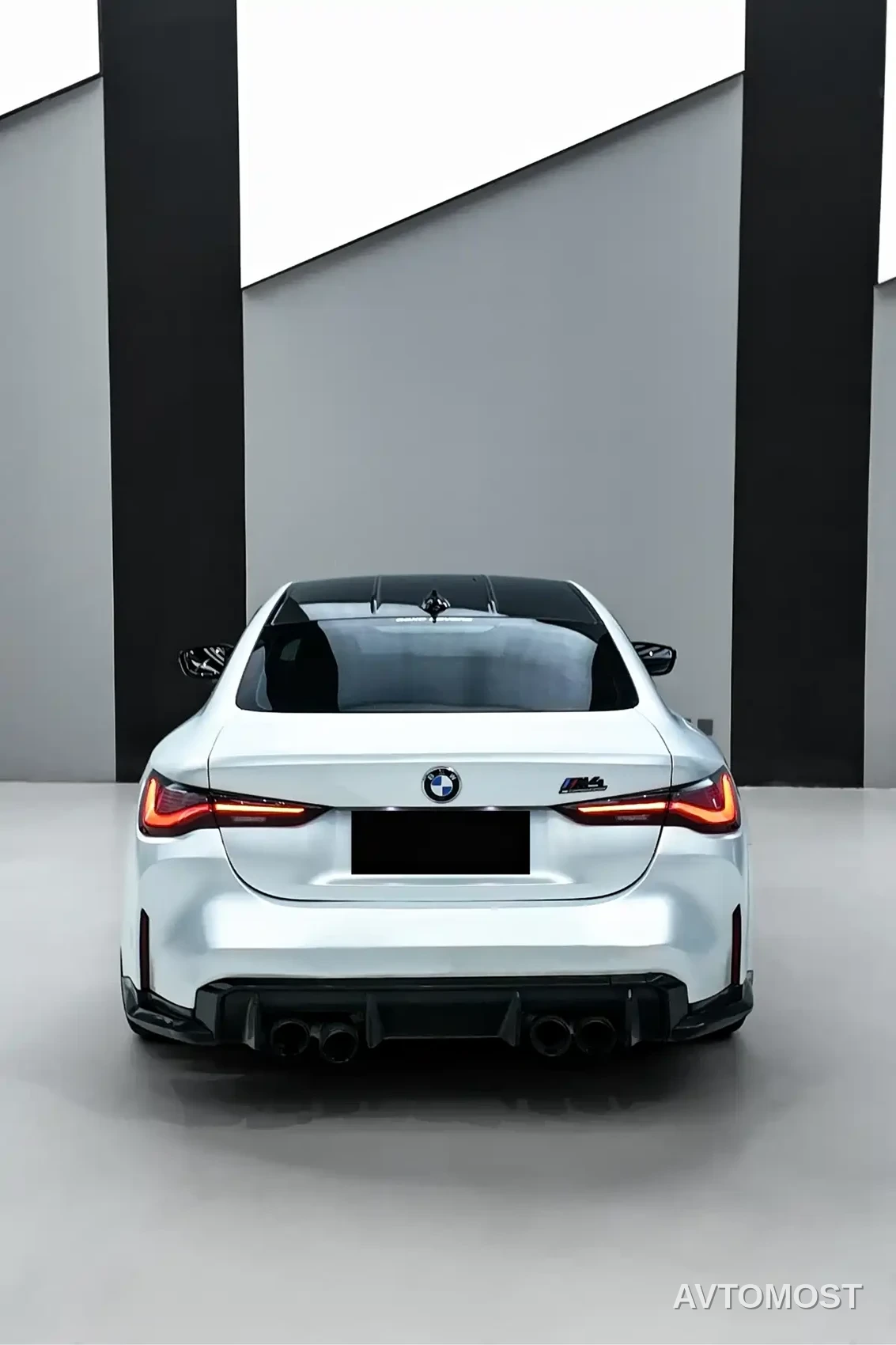 BMW M4 2022 M4 Coupe M xDrive Thunder Edition — фото 3