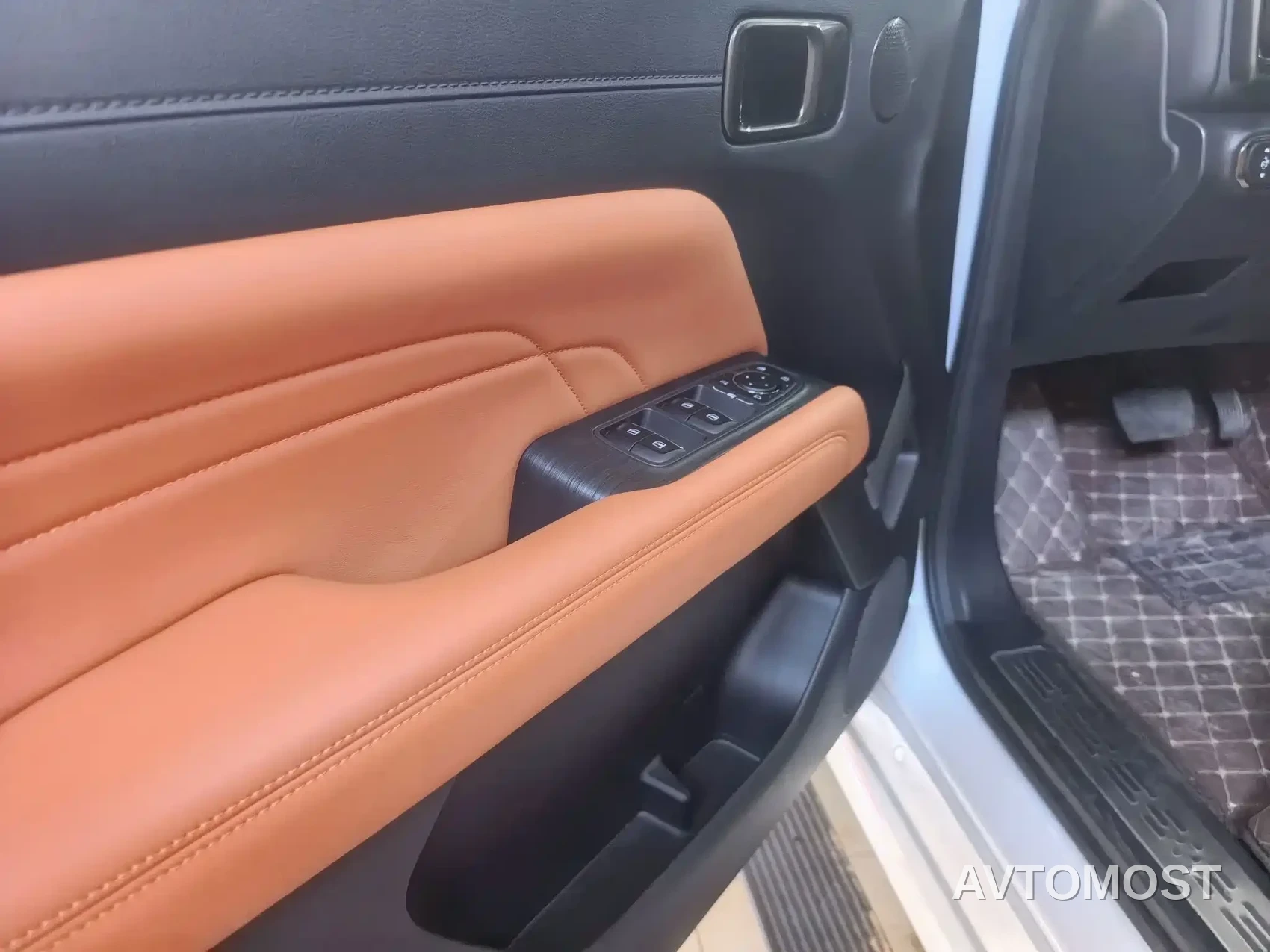 Haval H9 2024 2.4T Diesel AWD Extreme Edition — фото 5