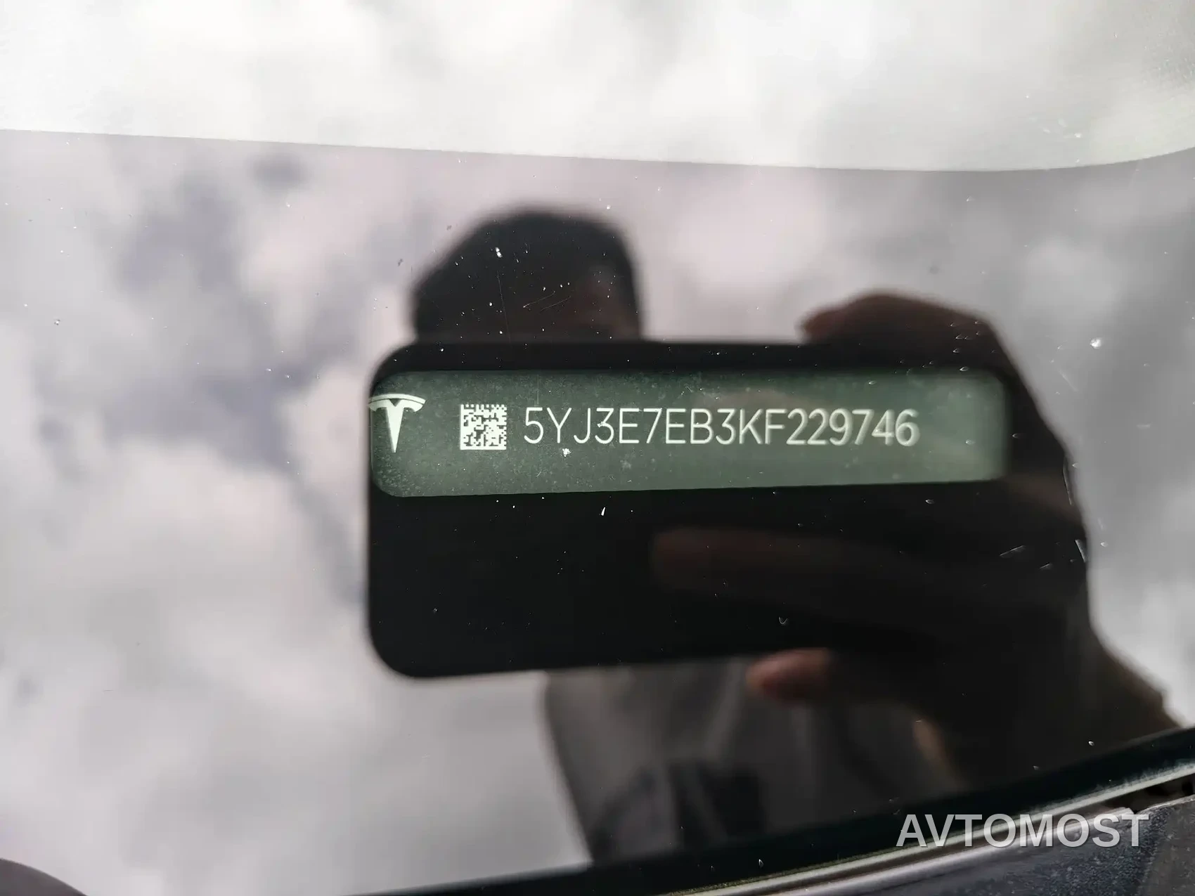 Tesla Model 3 (Import) 2019 Performance High-Efficiency All-Wheel Drive Version — фото 7