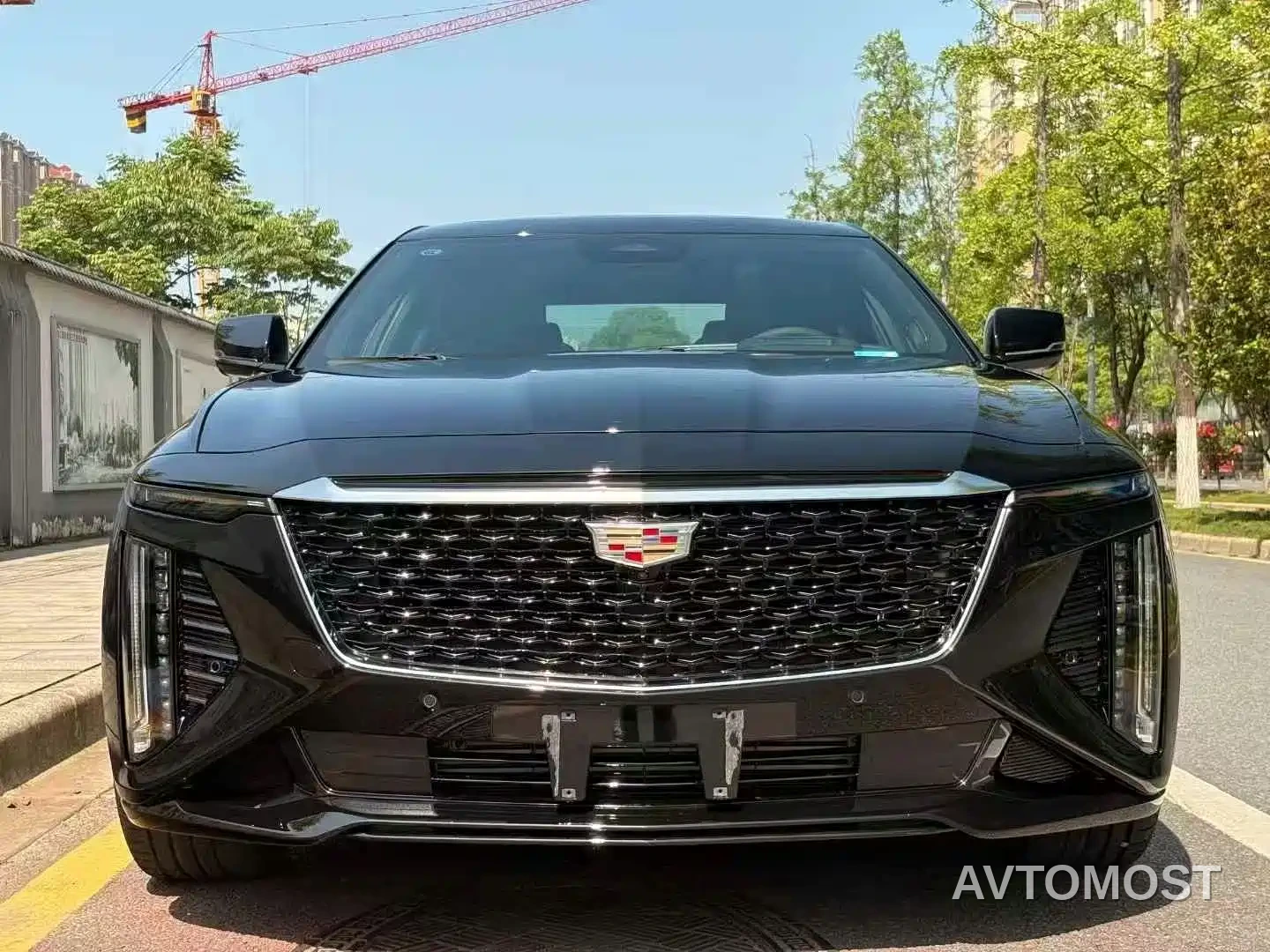 Cadillac CT6 2023 28T Platinum Model — фото 2