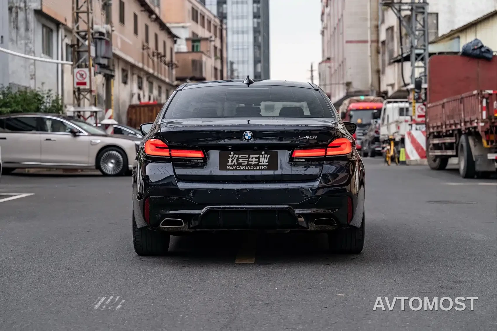 BMW 5 Series (Import) 2022 540i Style Edition M Sport Package — фото 4