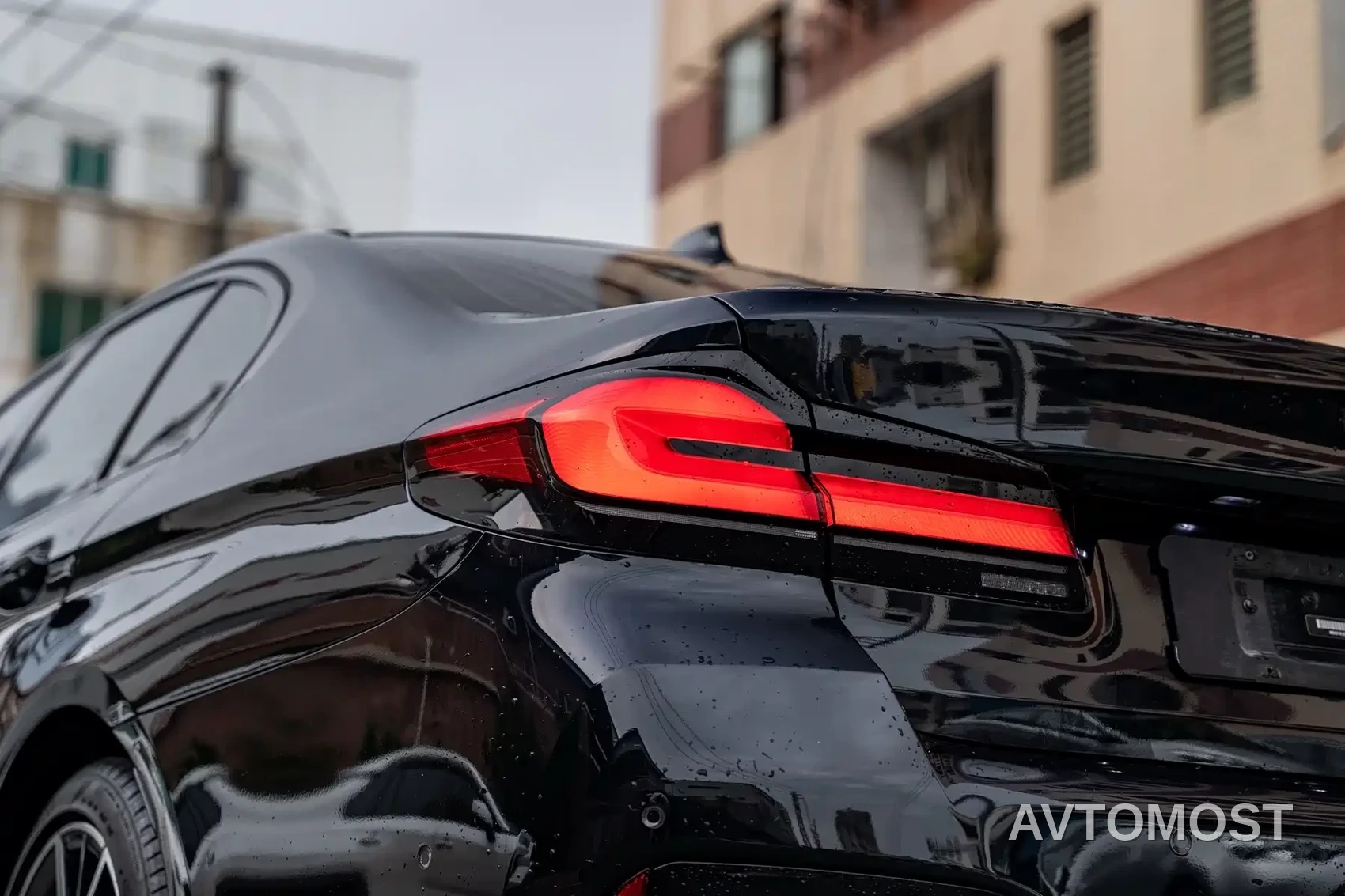 BMW 5 Series (Import) 2022 540i Style Edition M Sport Package — фото 6