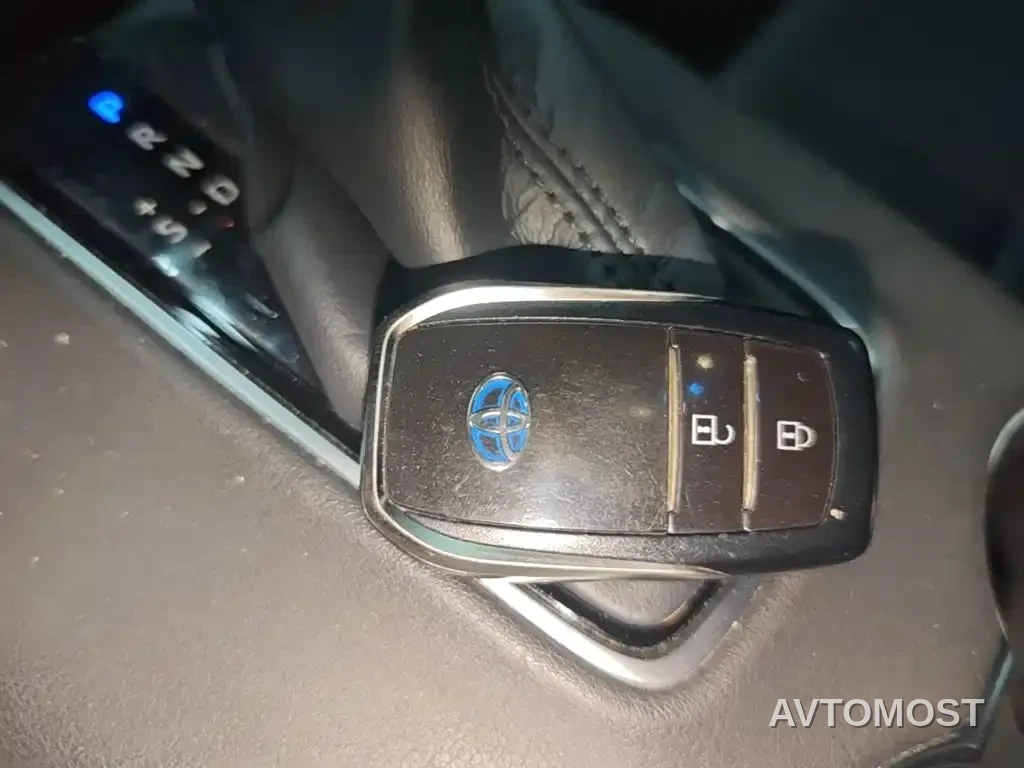 Toyota Lingfang HARRIER 2022 Hybrid 2.5L CVT 2WD Luxury Edition — фото 6