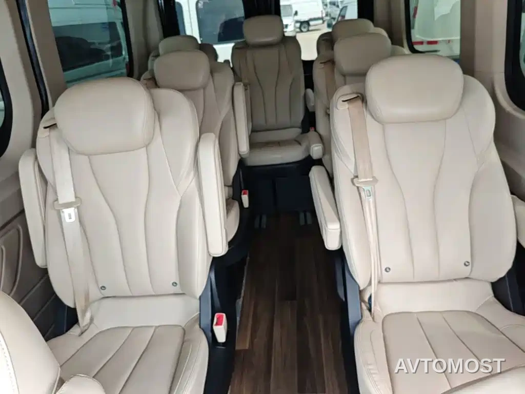 SAIC Maxus Xintu V90 2022 2.0T Automatic Zhida RWD Long Wheelbase High Roof Single Rear Tire 9-Seater — фото 17