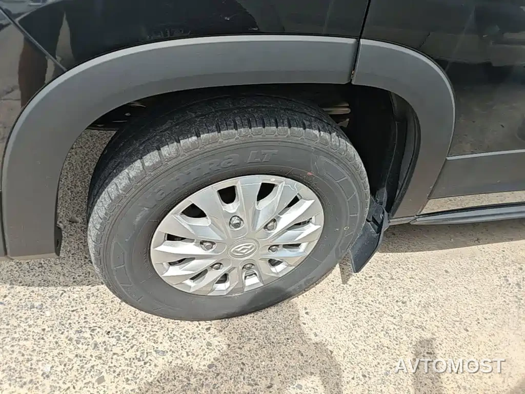 SAIC Maxus Xintu V90 2022 2.0T Automatic Zhida RWD Long Wheelbase High Roof Single Rear Tire 9-Seater — фото 23
