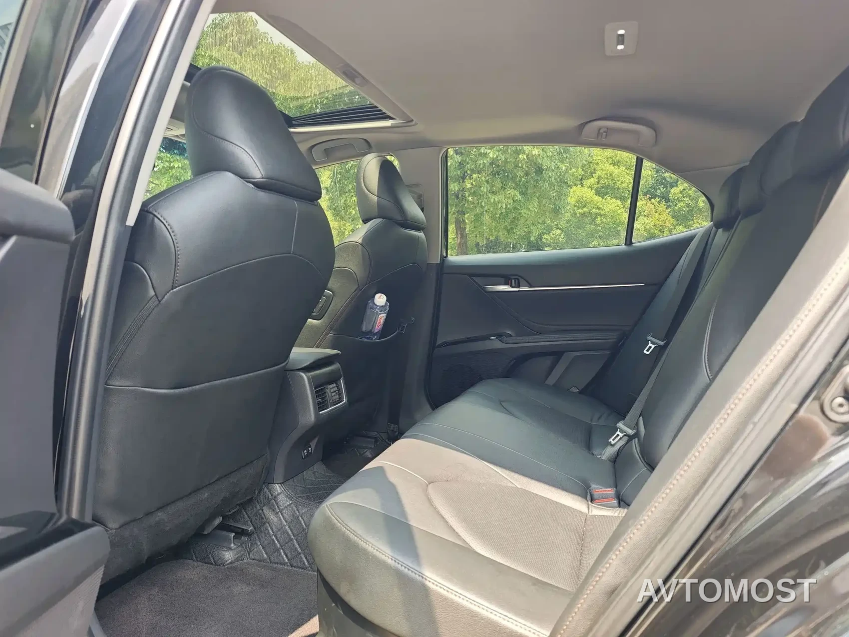 Toyota Camry 2021 Hybrid 2.5HS Fashion Edition — фото 9