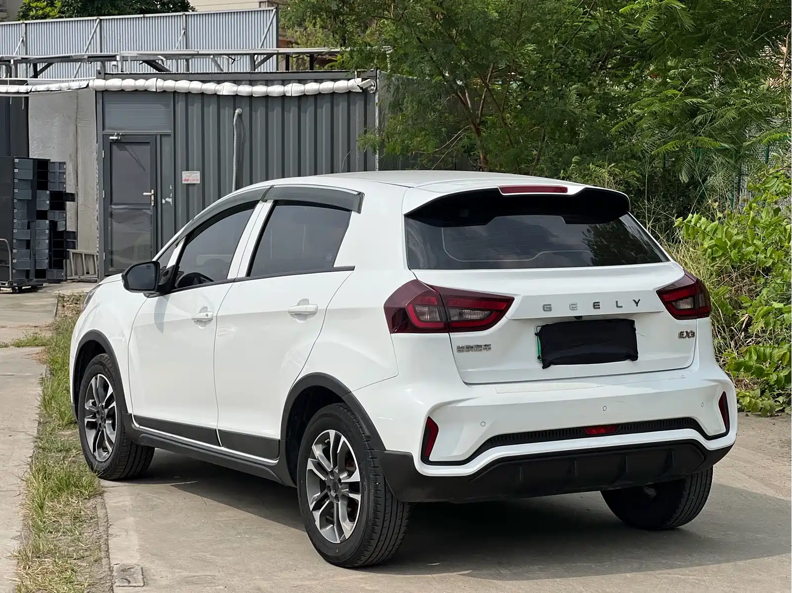 Geely Geometry EX3 Kung Fu Bull 2021 Kung Fu Niu — фото 4