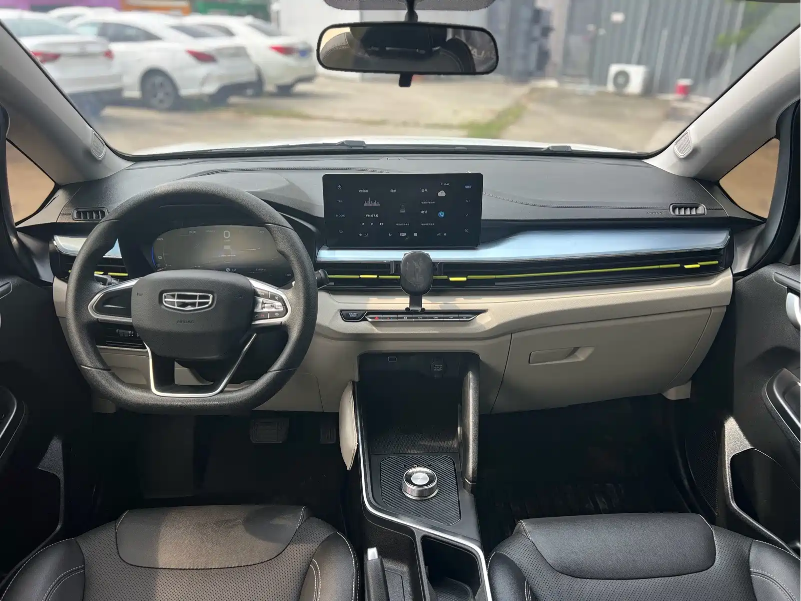 Geely Geometry EX3 Kung Fu Bull 2021 Kung Fu Niu — фото 7