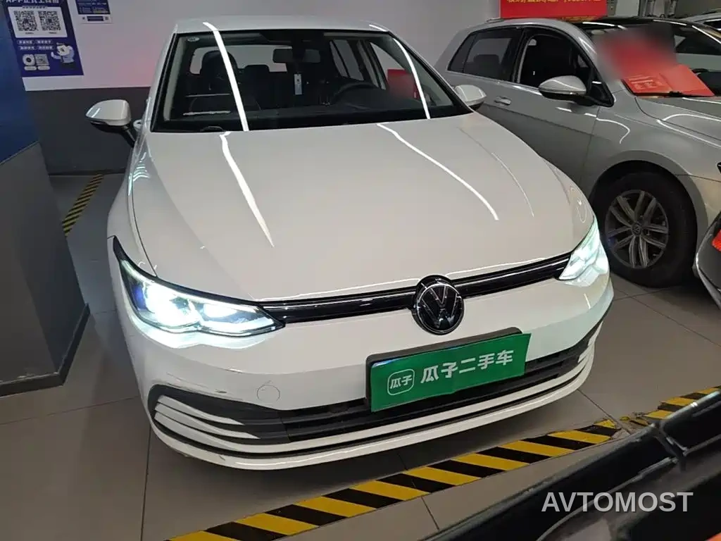 Volkswagen Golf 2023 Model 200TSI DSG — фото 3