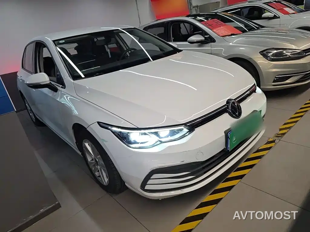 Volkswagen Golf 2023 Model 200TSI DSG — фото 4